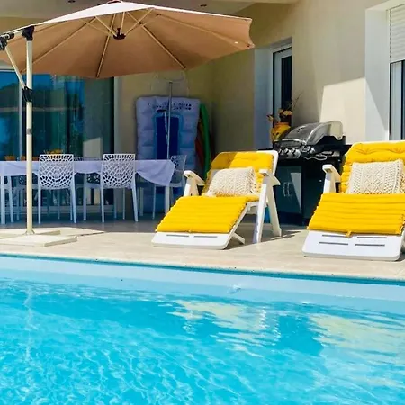 Piscine 7 Min Vue Montagne Clim Prunelli-di-Fiumorbo