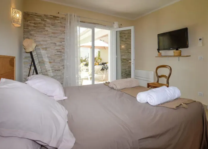 Piscine 7 Min Vue Montagne Clim *