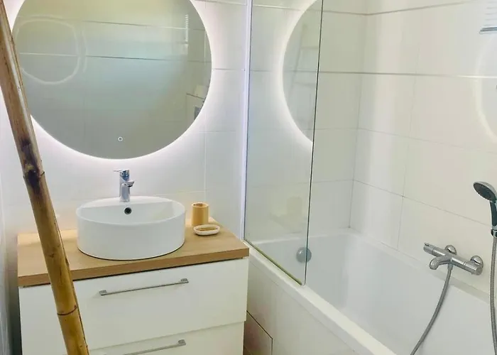 Piscine 7 Min Vue Montagne Clim *